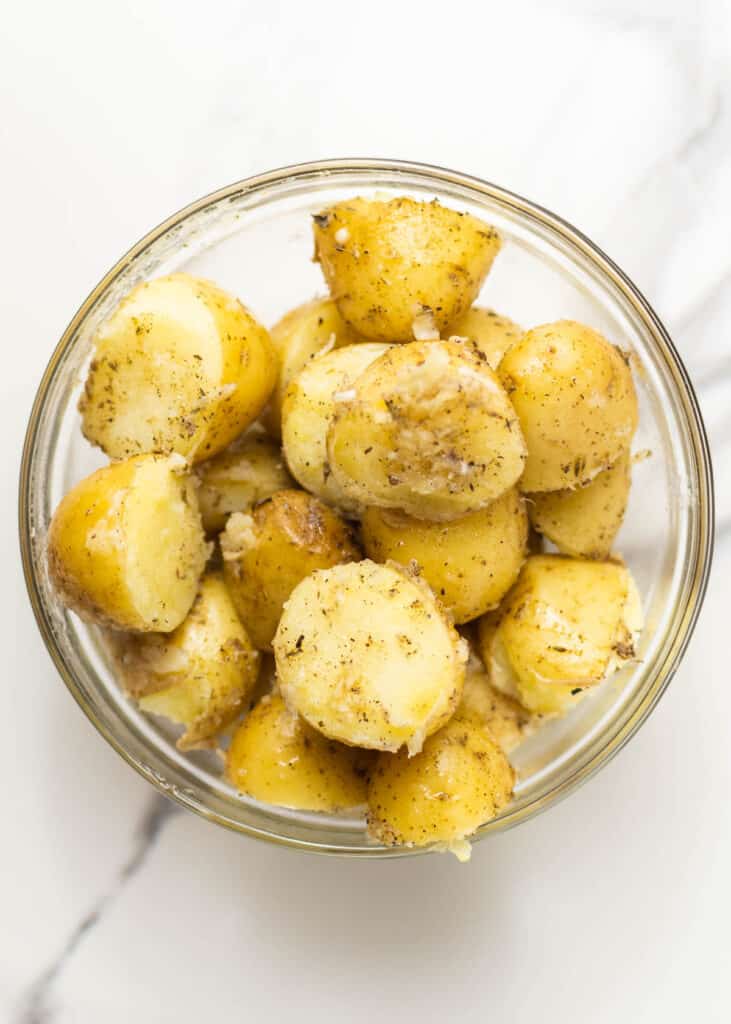 Oven Roasted Yukon Gold Potatoes Ambitious Foodie   Oven Roasted Yukon Gold Potatoes 3 731x1024 