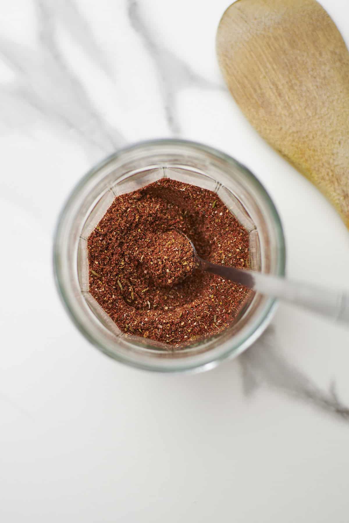 chicken taco spices in small mason jar.