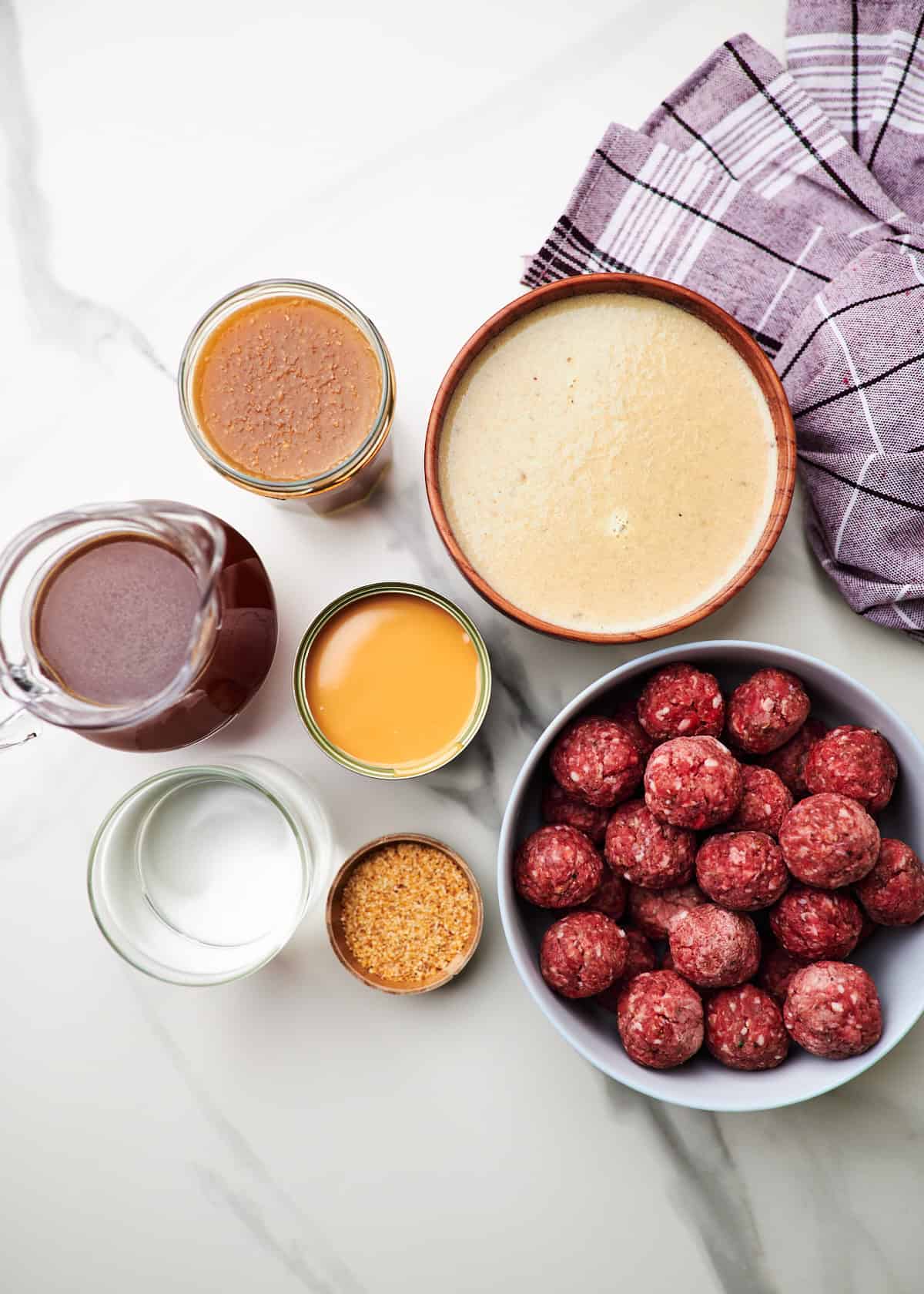 How to make swedish meatballs with step-by-step photo instructions. 