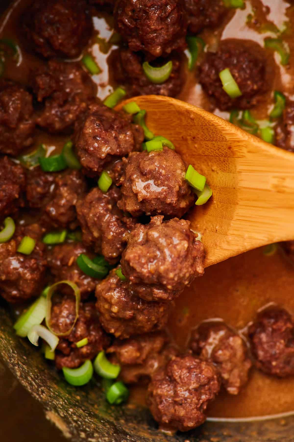 Easy Slow Cooker Swedish Meatballs