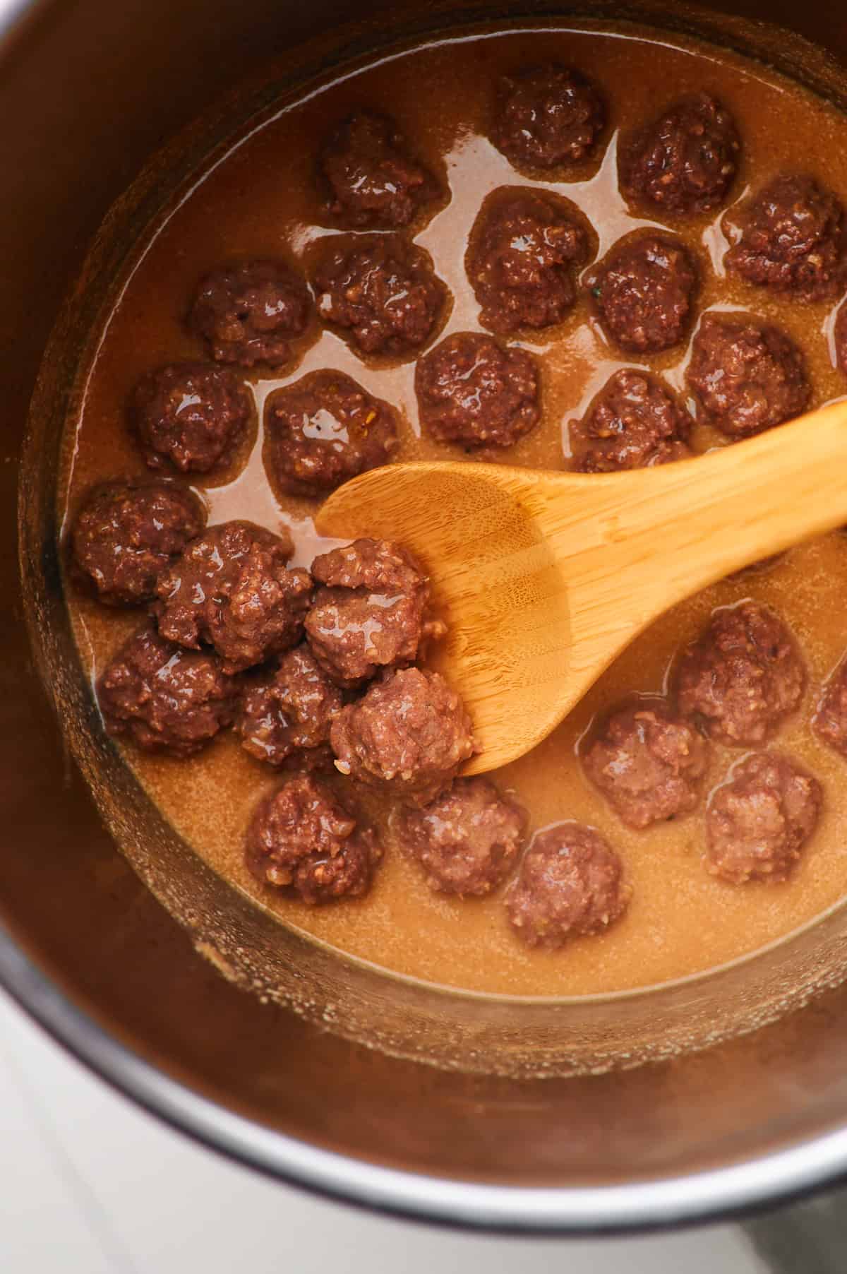 How to make swedish meatballs with step-by-step photo instructions. 